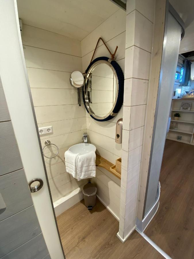 Tiny House Ems Im Pier9 Tiny House Hotel Hamm  Zewnętrze zdjęcie
